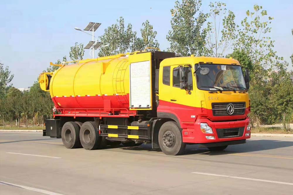 東風(fēng)天龍后八輪國六清洗吸污車帶副發(fā)動(dòng)機(jī)