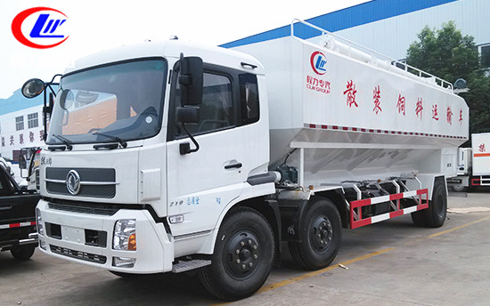 30立方東風天錦小三軸<a href=http://www.k5ic.cn/siliaoche/ target=_blank class=infotextkey>飼料車</a>